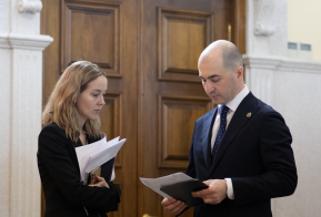 Награждение победителей Краевого конкурса губернатора Хабаровского края в области театрального искусства - 2021