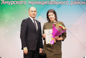 Торжественная церемония, посвященная Дню работника культуры, в Комсомольске-на-Амуре