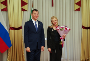 Торжественный прием театральных деятелей и лауреатов ежегодного конкурса губернатора Хабаровского края в области театрального искусства