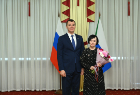 Торжественный прием театральных деятелей и лауреатов ежегодного конкурса губернатора Хабаровского края в области театрального искусства